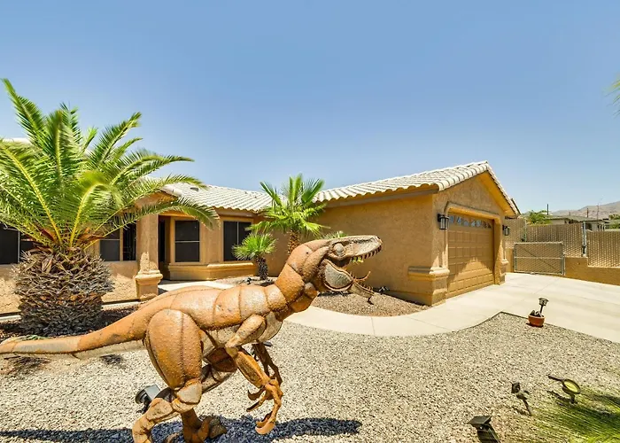 Outdoor Oasis: W/ Hot Tub In Havasu Ferienhaus