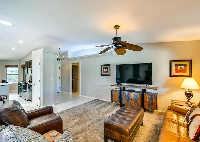 Outdoor Oasis: W/ Hot Tub In Havasu * Lake Havasu City