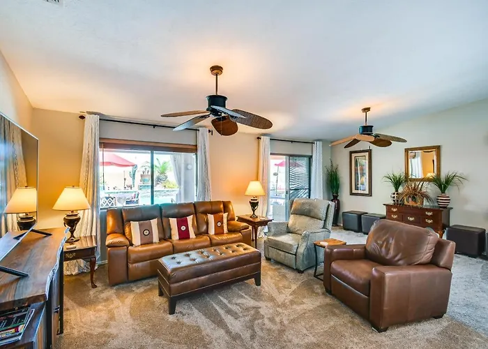 Outdoor Oasis: W/ Hot Tub In Havasu * Lake Havasu City